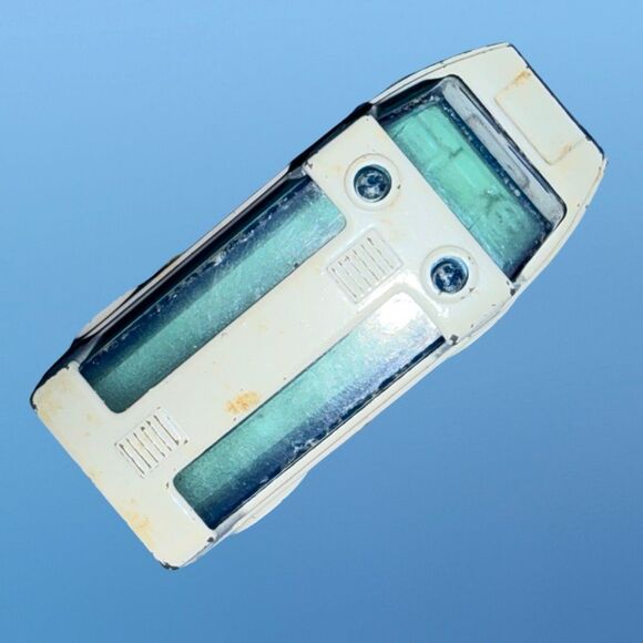 1971 Matchbox Superfast Lesney Stretcha Fetcha White Ambulance Diecast England - Picture 2 of 7